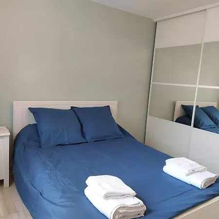 T3 Climatise, Parking Et Jardin Quartier Des Marots A דירה *