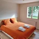 T3 Climatise, Parking Et Jardin Quartier Des Marots A Appartement